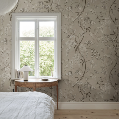 Mural tapet i beige toner – Sandberg Ottilia Sand soverom